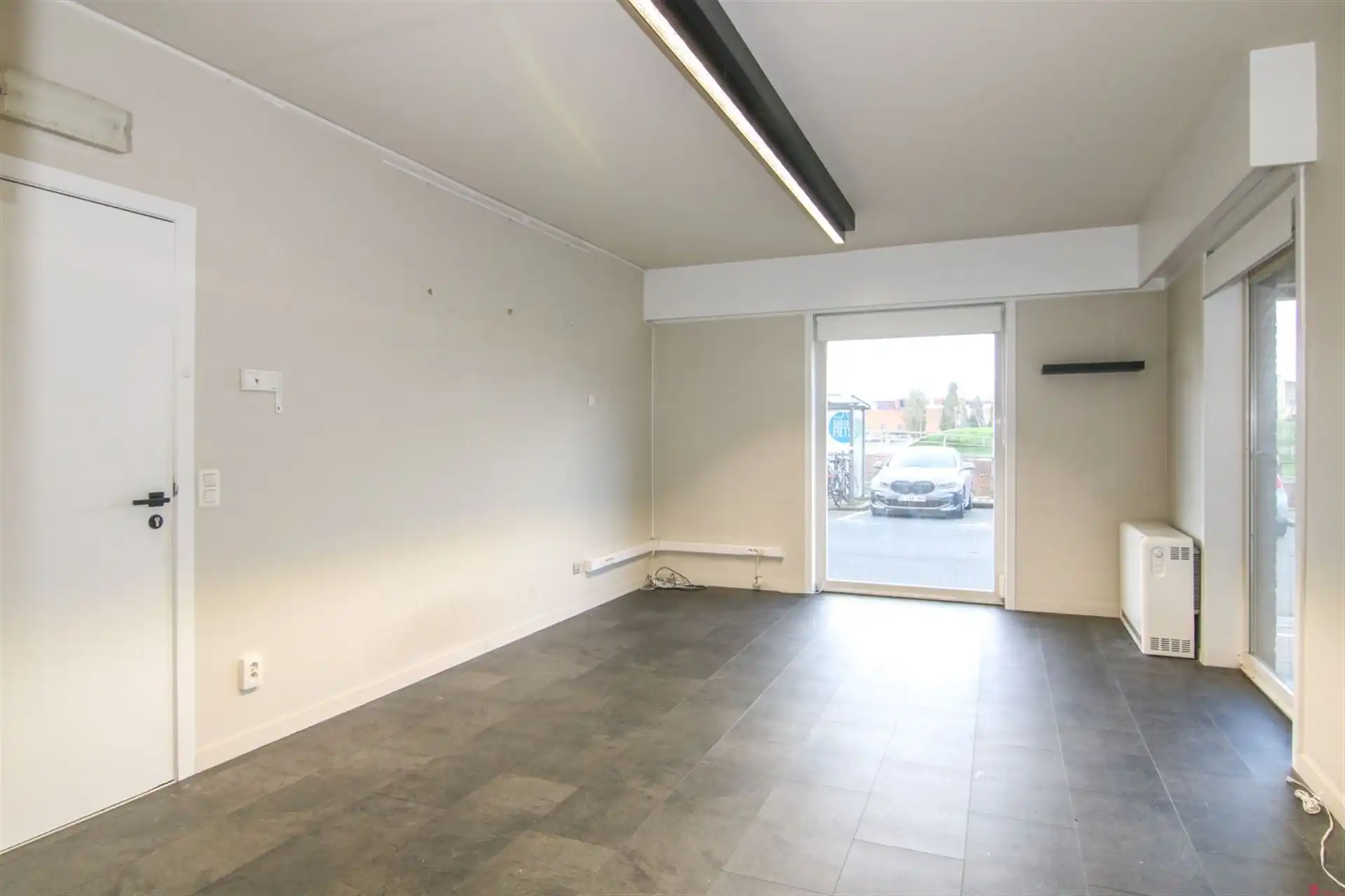 handelsgelijkvloers aan de Leie foto 3