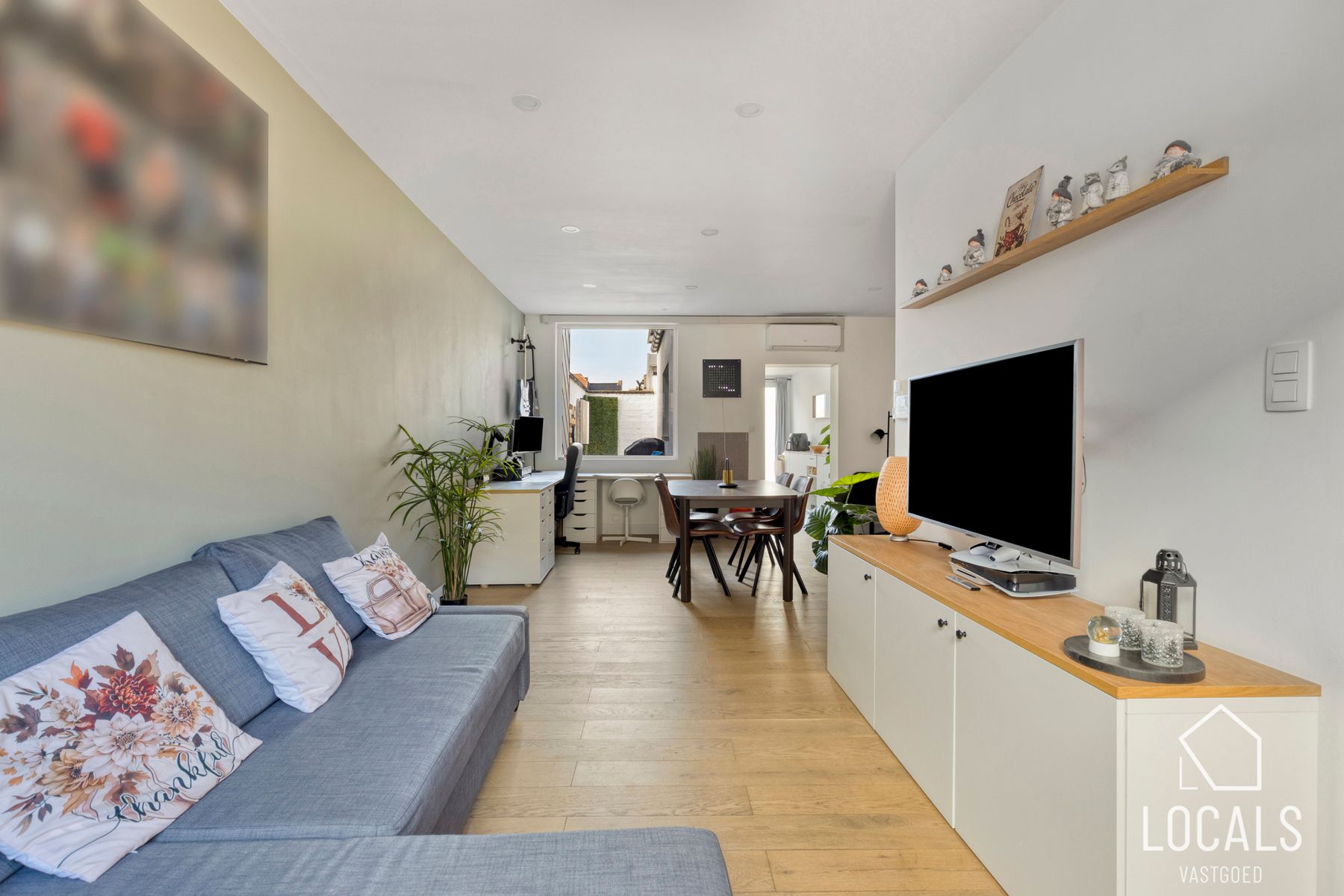 Comfortabele vernieuwde woning op centrale locatie  foto 3