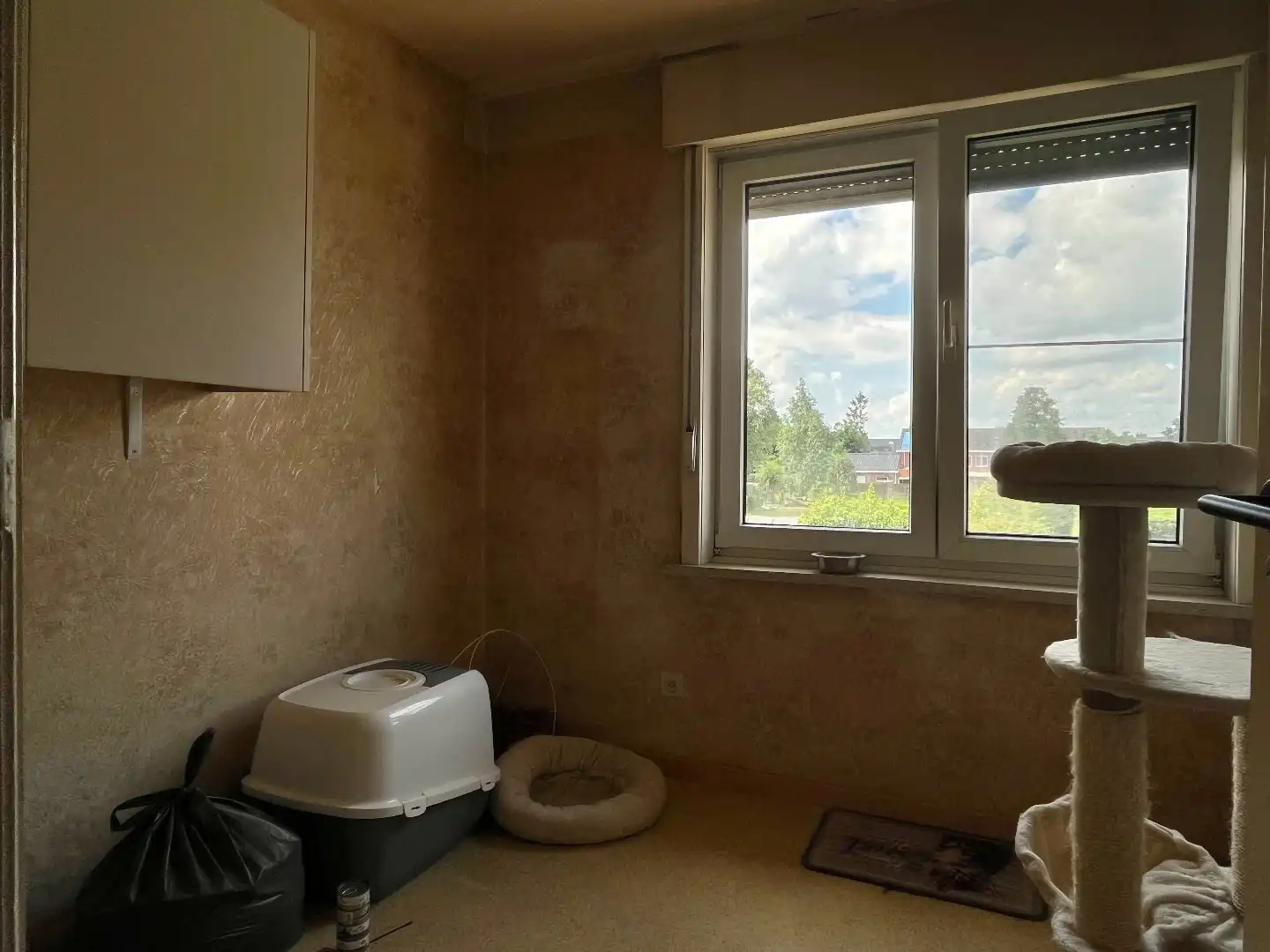 Rijwoning met 5 slaapkamers, garage en zuid-west gerichte tuin. foto 10