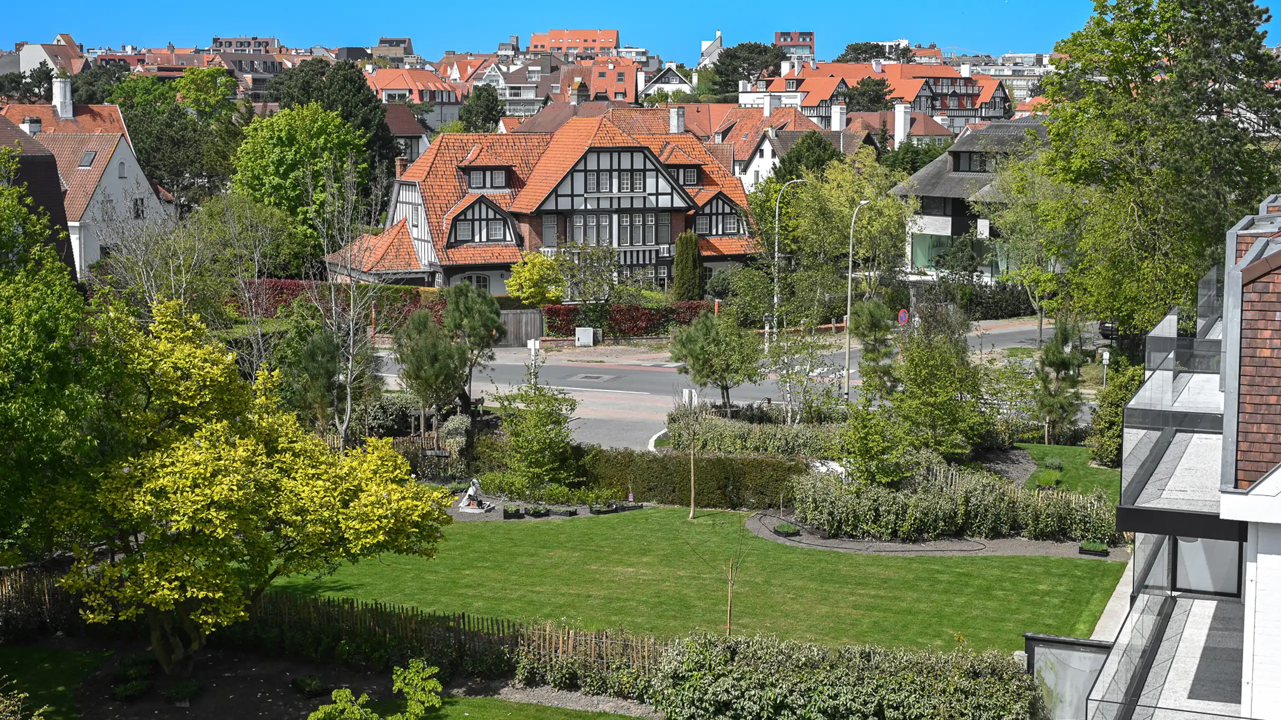 Elegante duplex met zuidgericht terras in villaresidentie foto 14