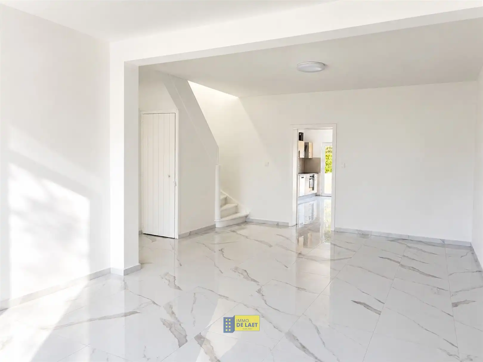 Woning met 3 slaapkamers en riante tuin foto 2