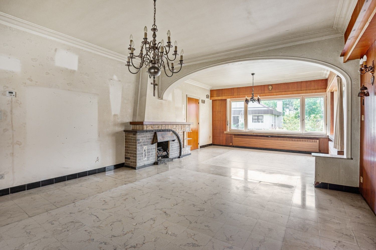 Te renoveren woning met bijzonder veel potentieel op toplocatie te Lint foto 6