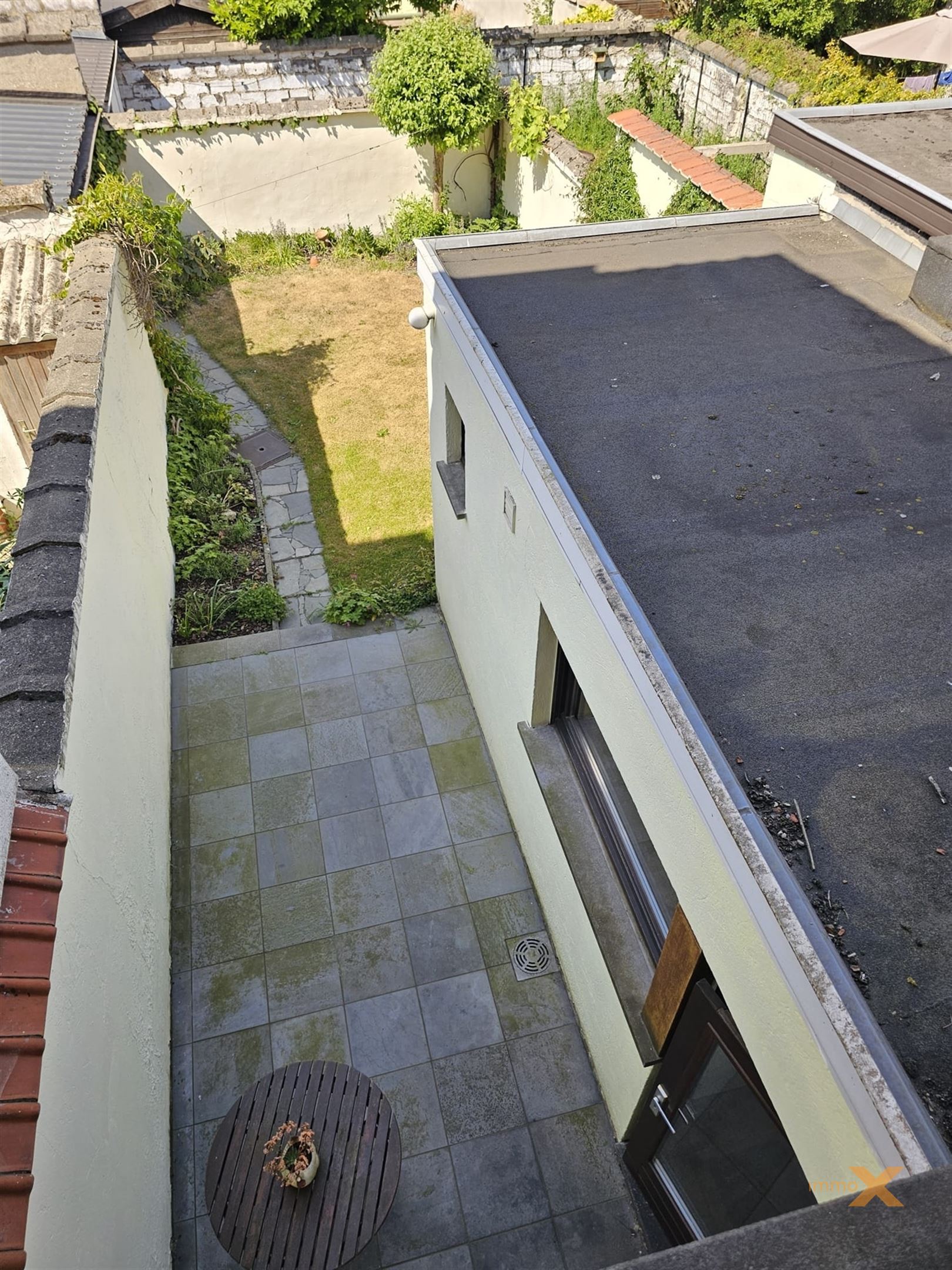 CHARMANTE WONING MET TUIN EN GARAGE foto 29
