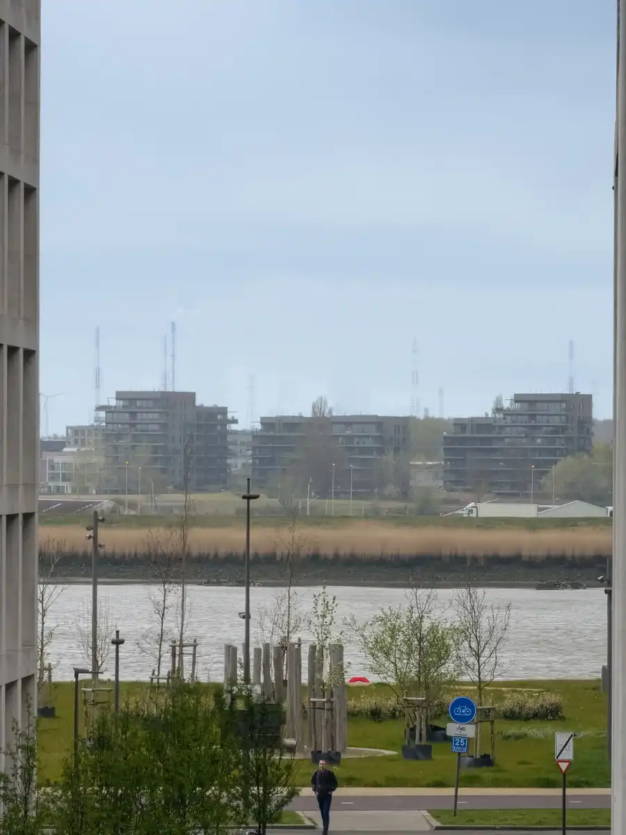 Prachtig 2slpk + bureau appartement met prachtige terrassen foto 8