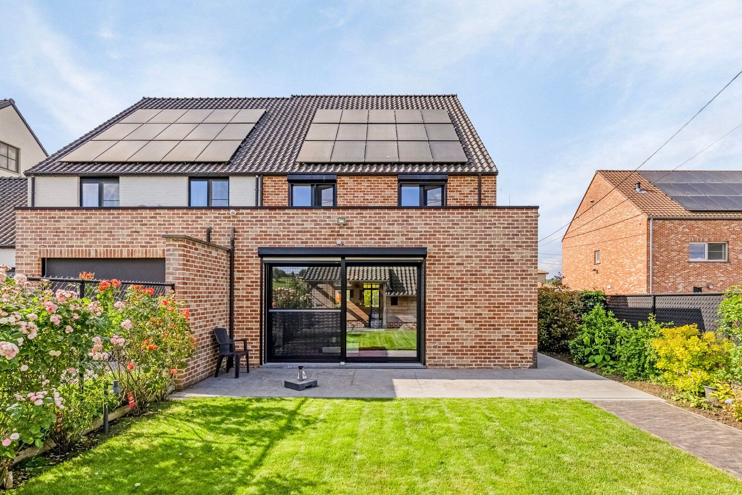 LUXUEUZE WONING MET HIGH-END AFWERKING- 3 SLPKS -  E-PEIL 39! foto 15