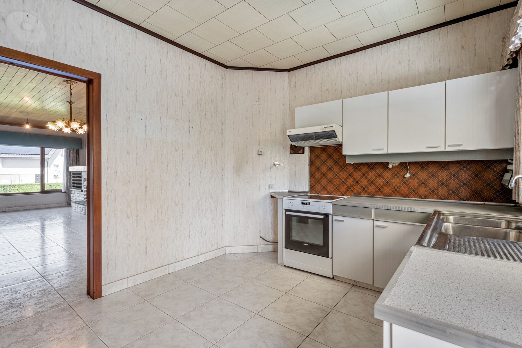 BOTTELARE: te renoveren woning met zuidwest gerichte tuin foto 12