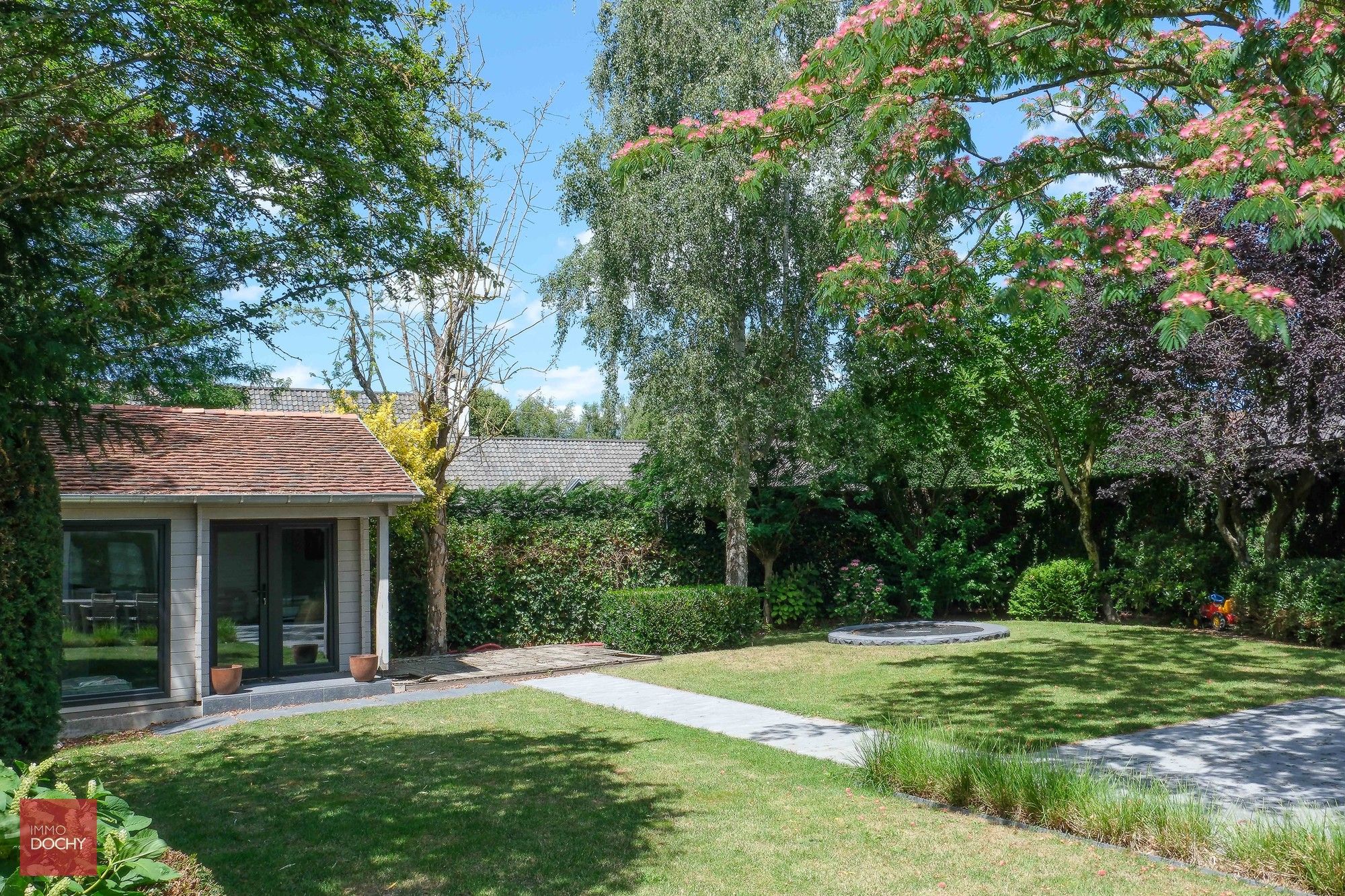 Gerenoveerde instapklare villa in Pius X wijk foto 15