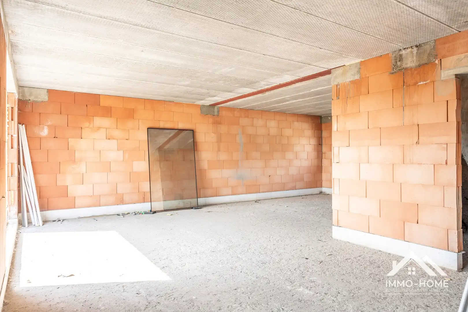 HOB casco woning met héél veel potentieel foto 10