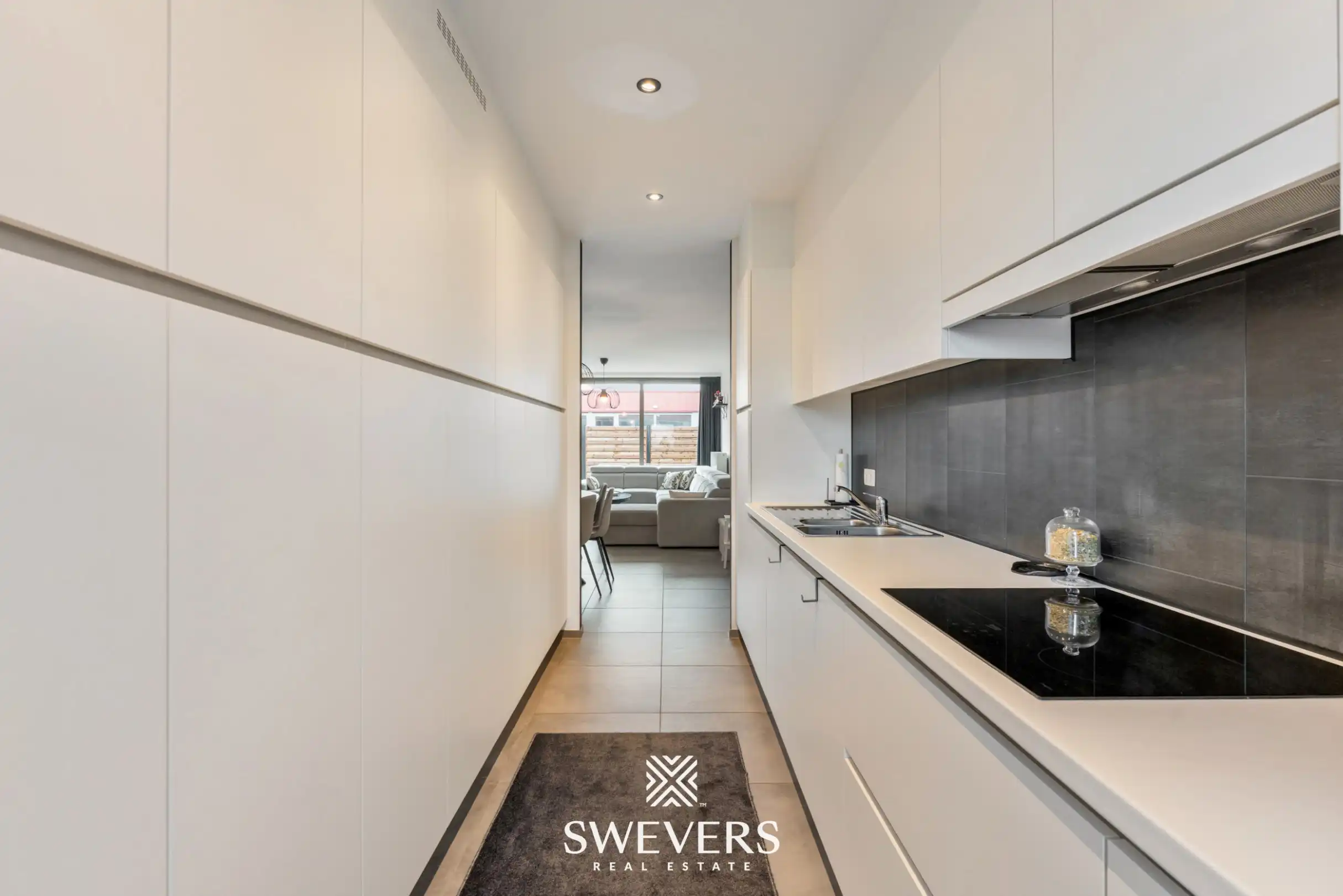 Recent appartement in het centrum van Heusden-Zolder foto 10