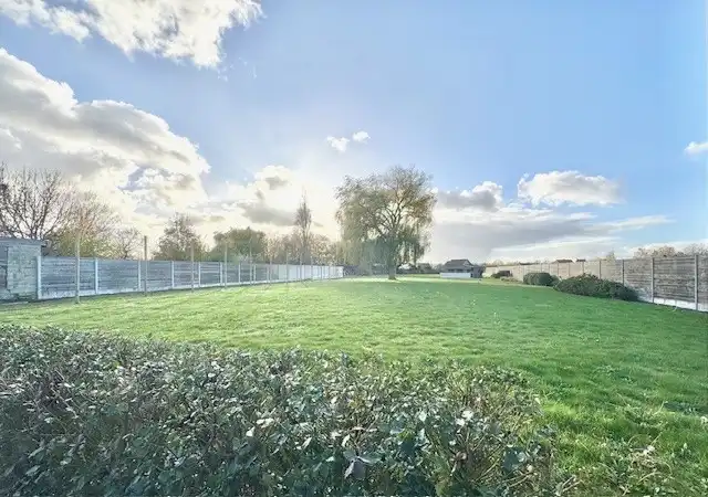 LANDHUIS | OPSLAGPLAATS | 4.620 M² foto 12