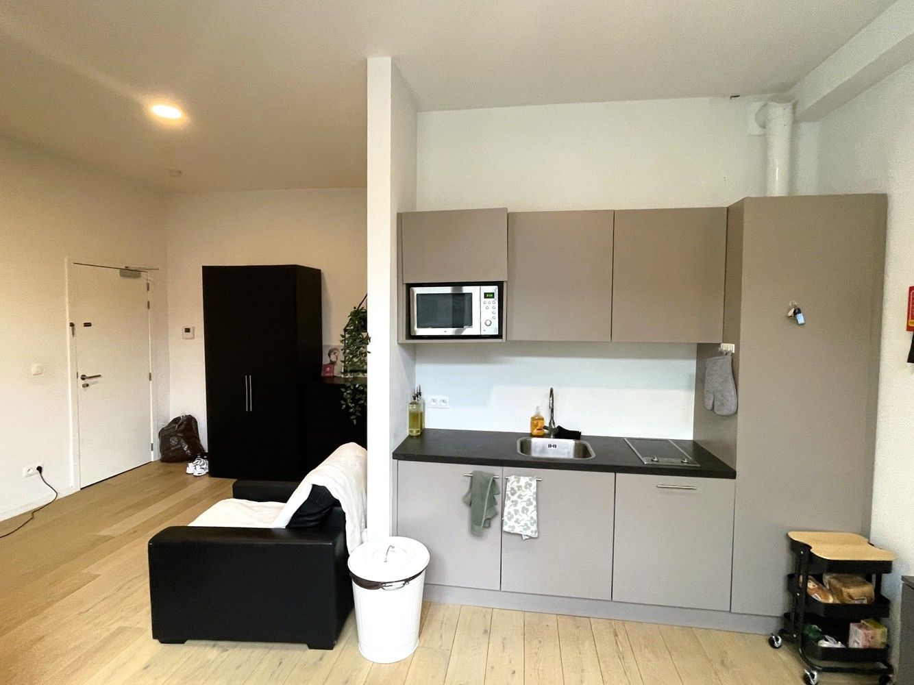 Recente ruime studio centrum Leuven foto 3