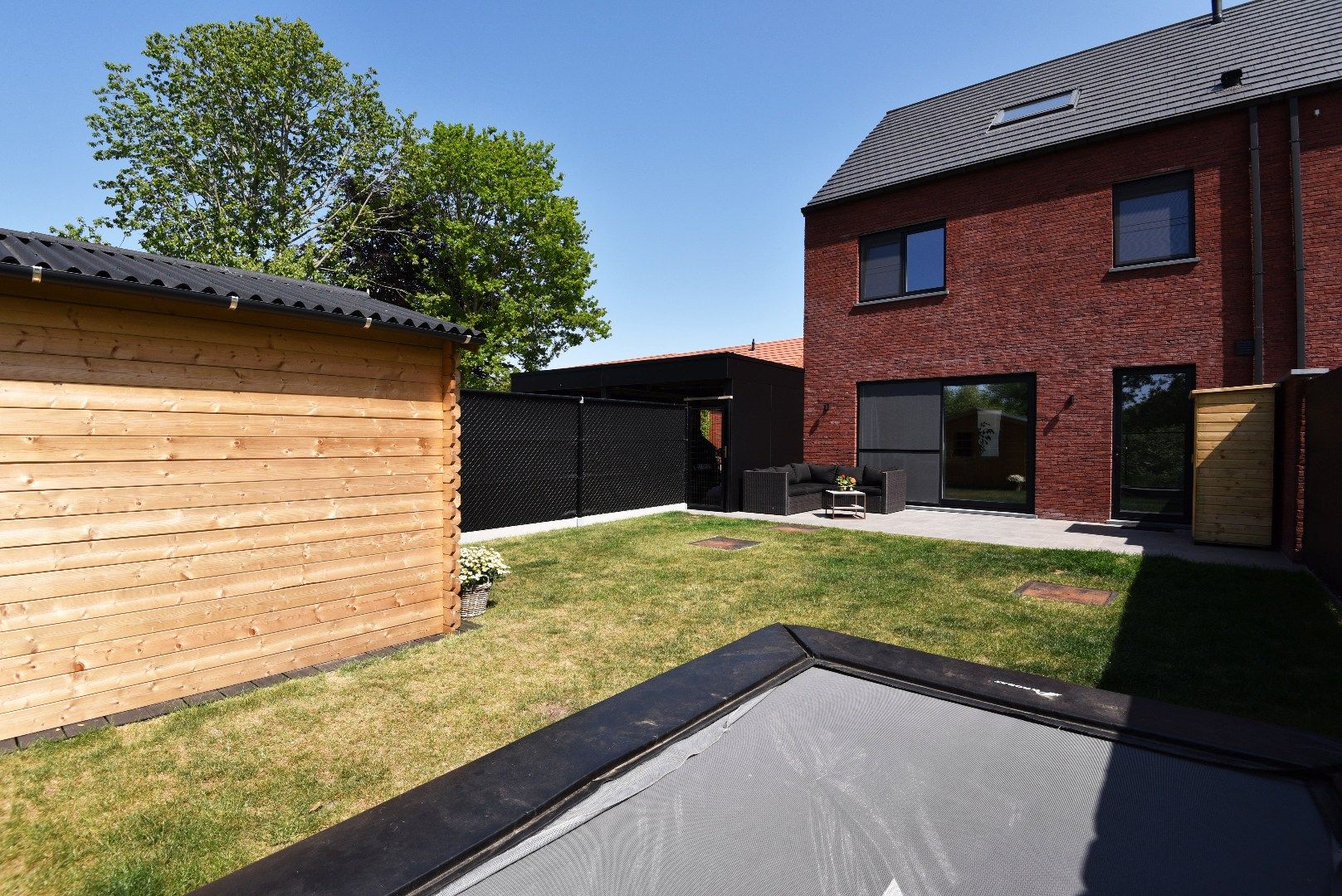 BEN (bijna energie neutrale) woning met 4 slpks en tuin rustig gelegen te Eeklo foto 3