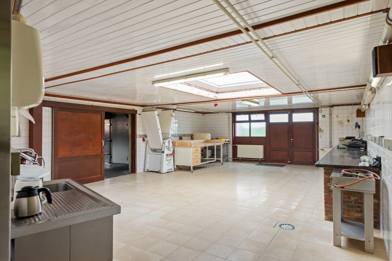 Uniek gebouw met woonst te koop in centrum Opwijk – Topligging! foto 19