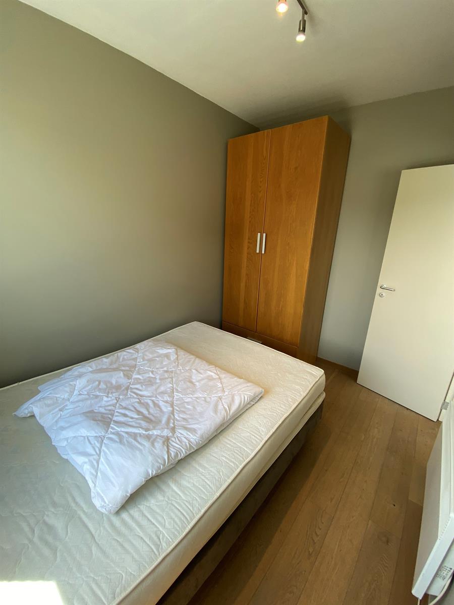 Prachtig gemeubeld app - 1Kamer + Terras (Europese wijk) foto 11