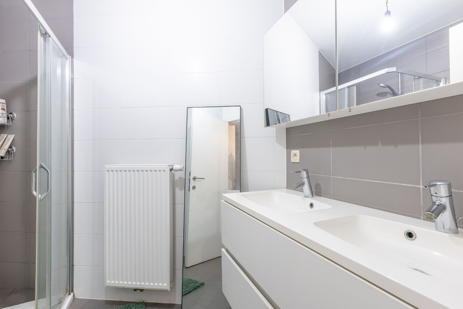 Te koop: Gezellig Appartement in Residentie Delphine – Gistel foto 8