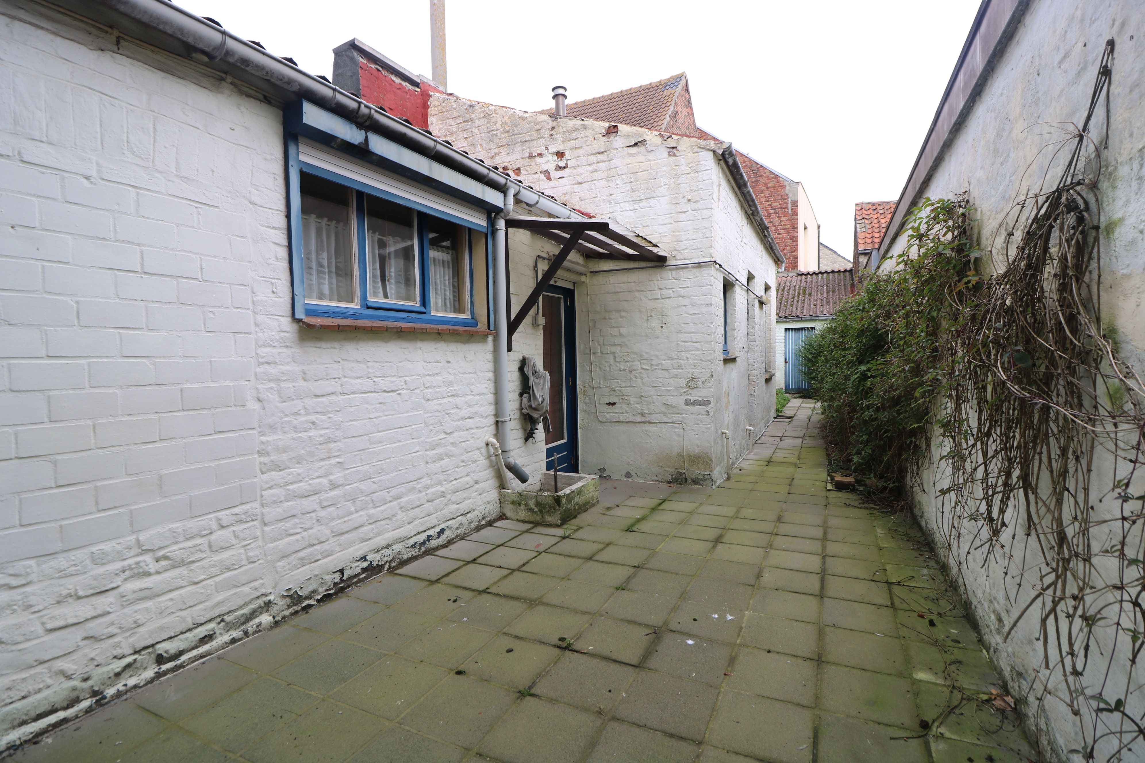 Goed verzorgde rijwoning met 3 slaapkamers en tuin, op wandelafstand van het centrum. foto 6