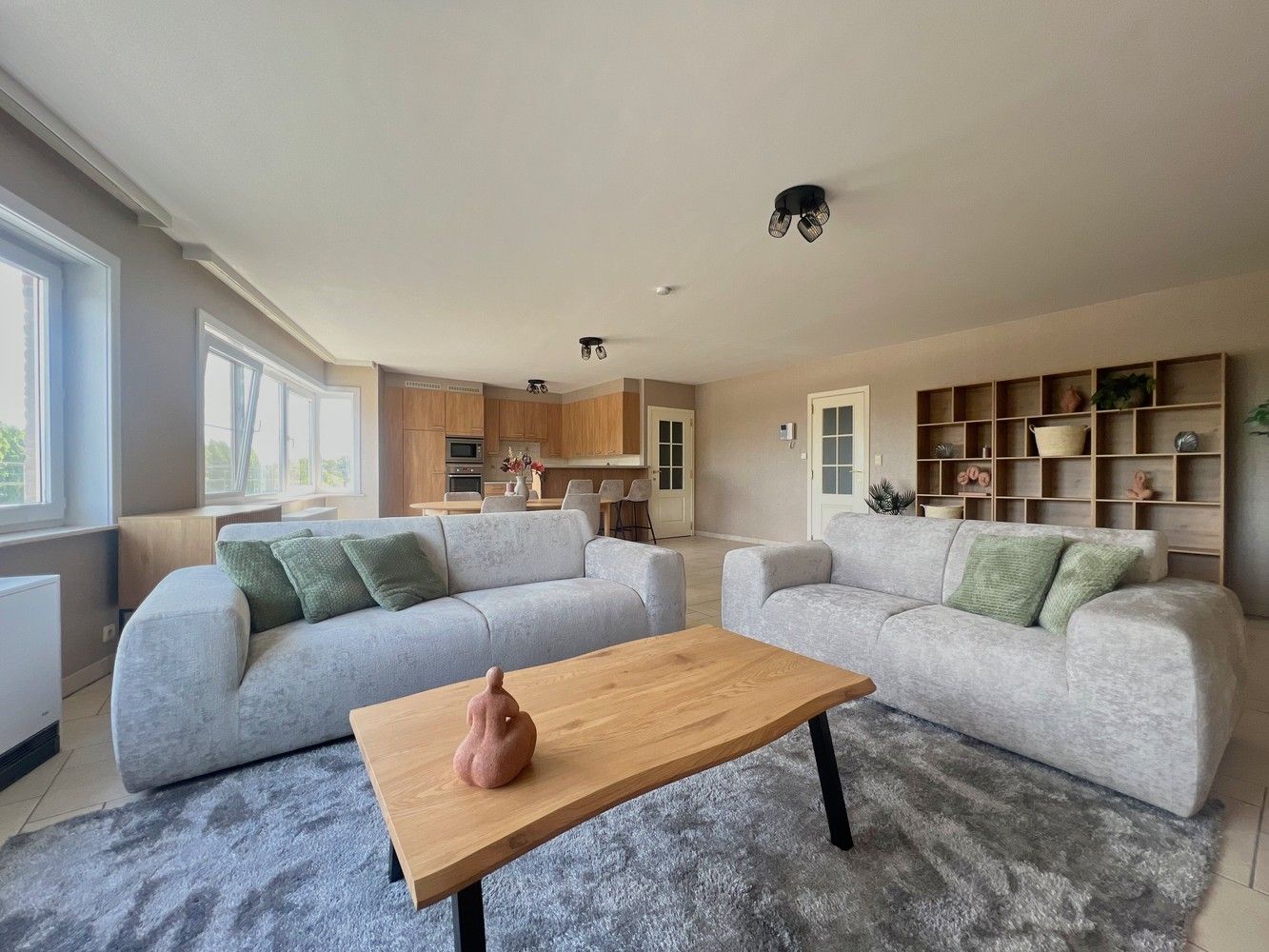 Prachtig 3 slpks- appartement (115 m²) + zonnig terras foto {{pictureIndex}}