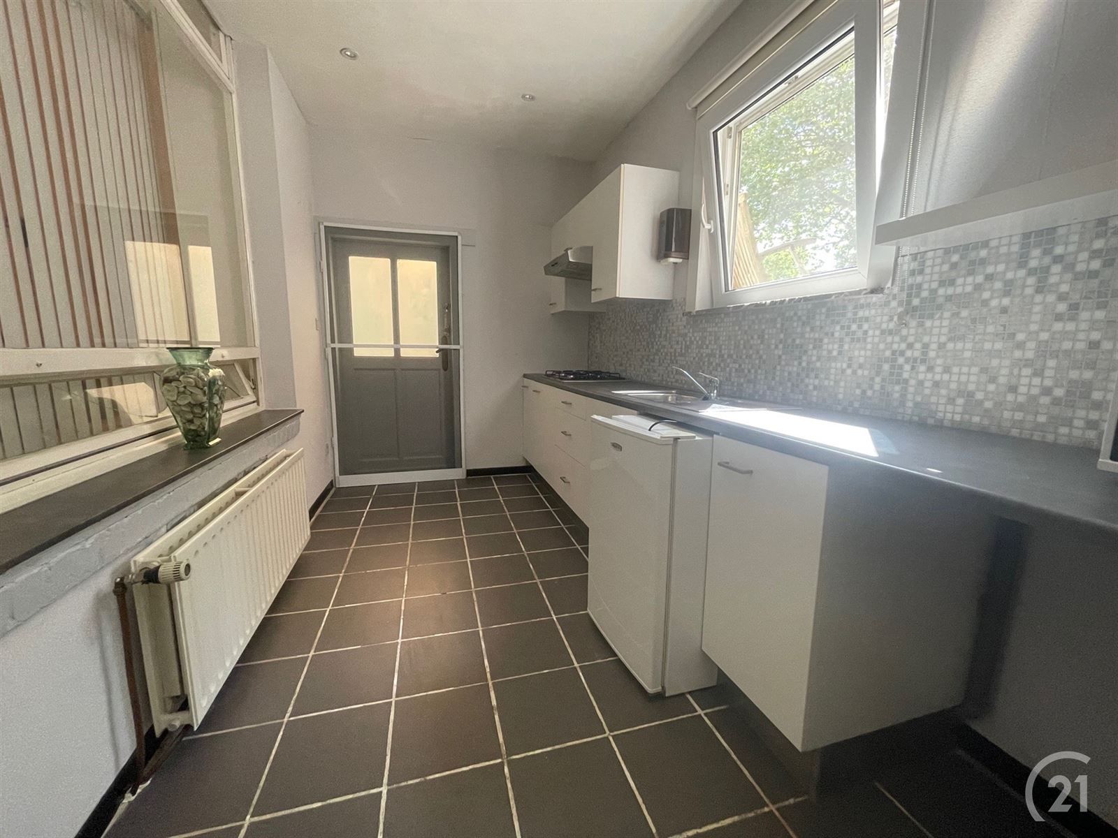 Herenwoning met mogelijkheid meergezinswoning of praktijk foto 18