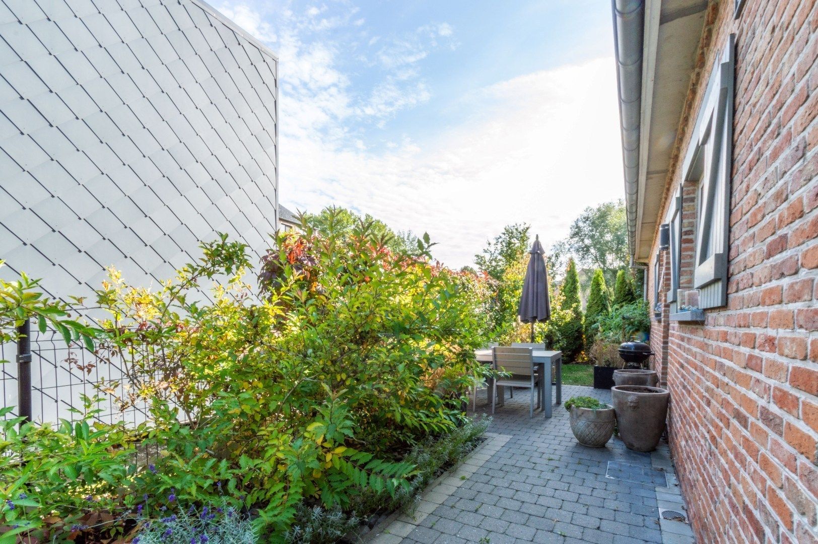 RUIME, INTEGRAAL VERNIEUWDE VILLA ! foto 21