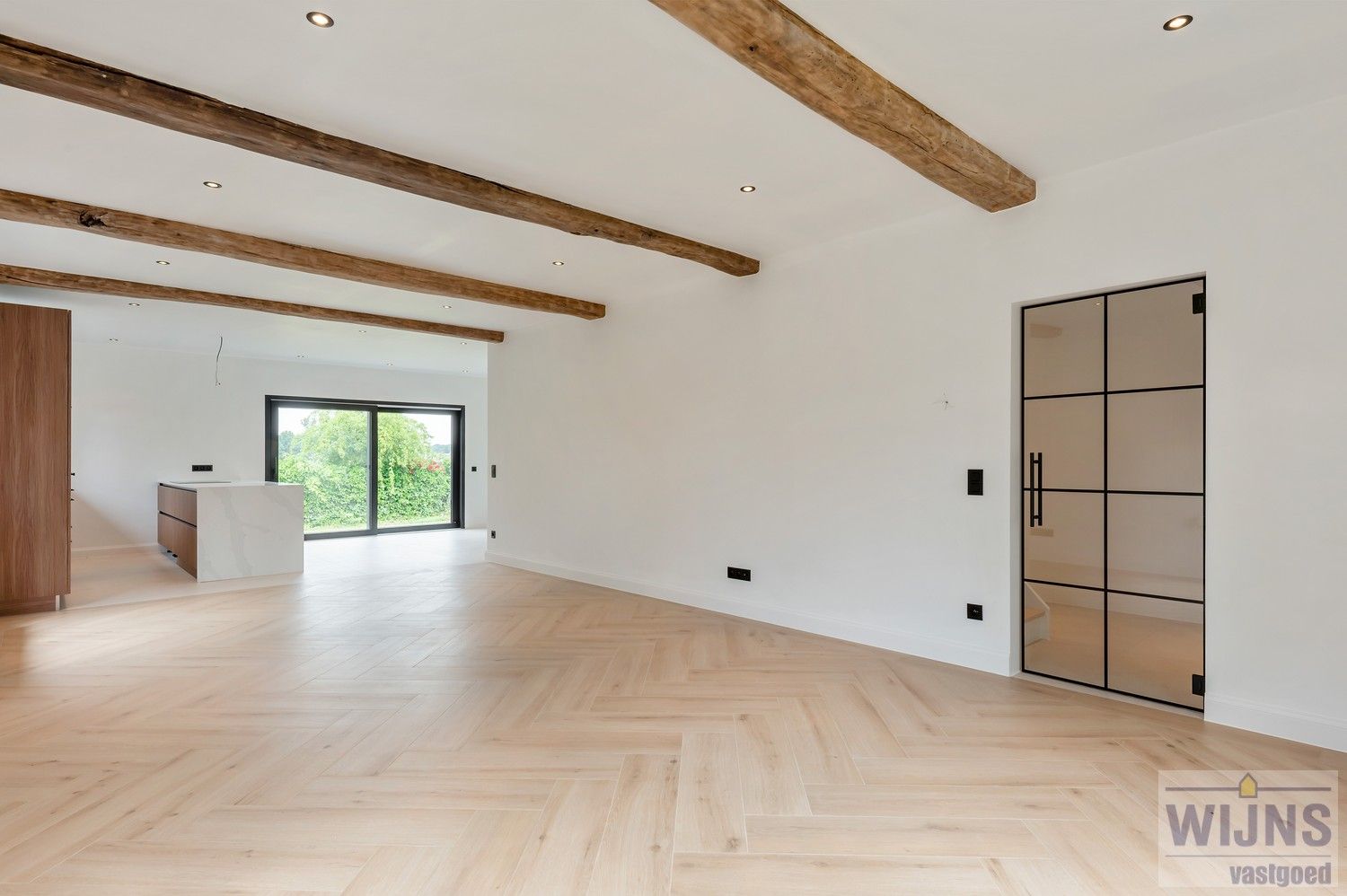 Charmante woning in hoevestijl foto 9