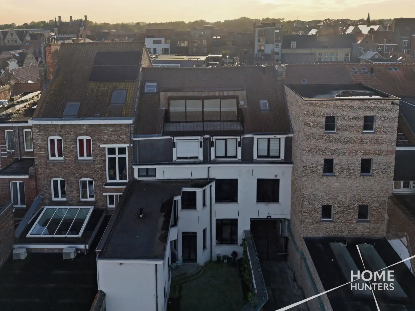 Ruim dakappartement met royaal terras en een schitterend uitzicht over Ieper foto 20