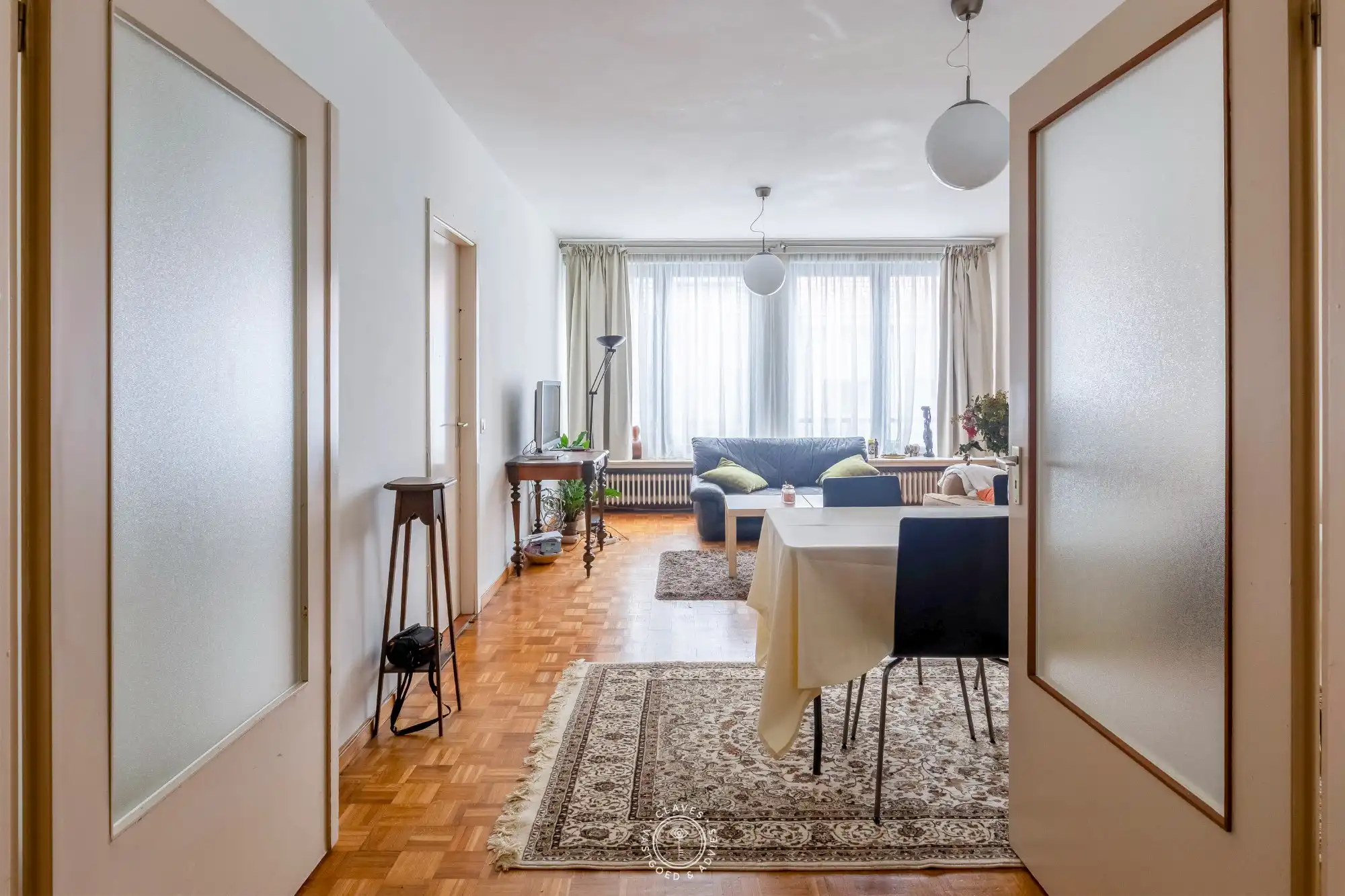 Appartement met 2 slaapkamers nabij Stationsstraat foto 2