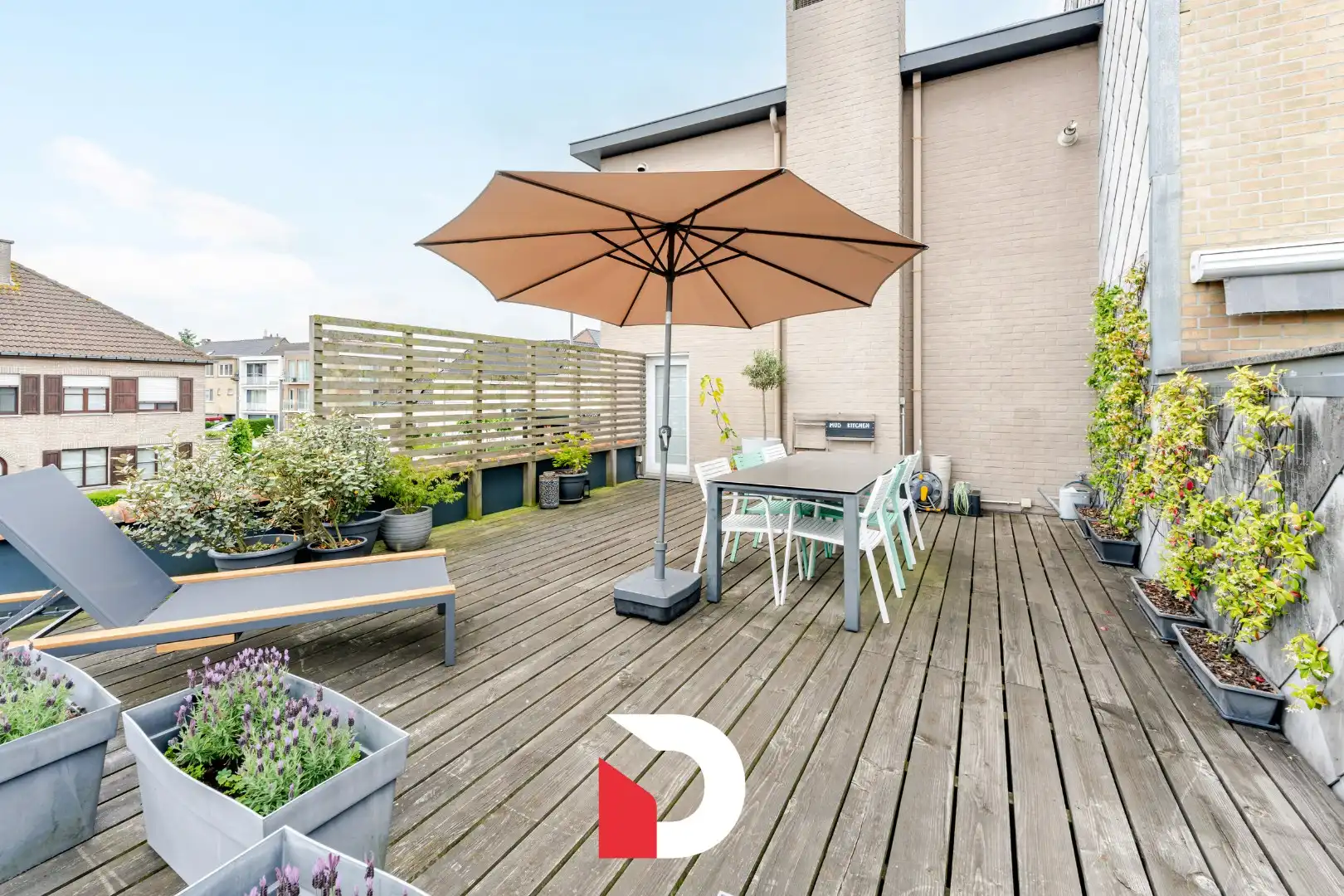 Instapklare hoekwoning met praktijkmogelijkheid in topbuurt nabij centrum Brugge foto 19