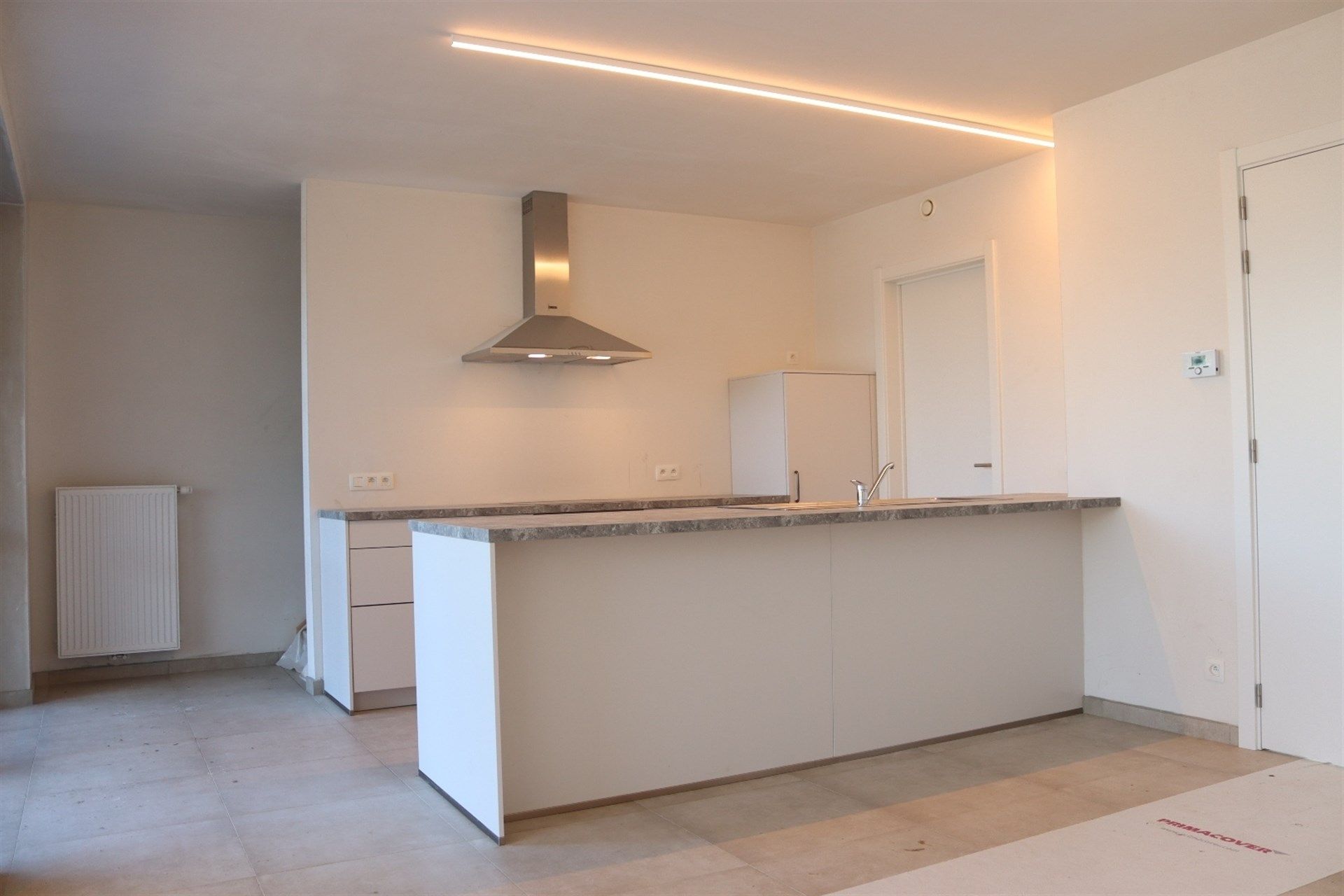 Ruime energiezuinige nieuwbouw woning op gunstige ligging. foto 7
