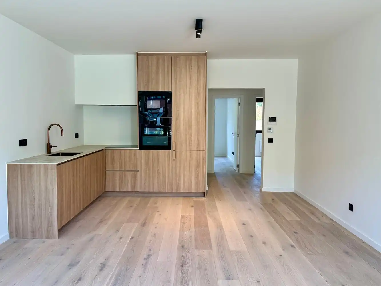Appartement te huur Lambert Briesstraat 35 GLV Links - 2600 Berchem (2600)