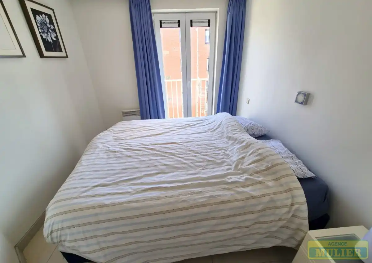APPARTEMENT MET FRONTAAL ZEEZICHT TE KOOP TE DE PANNE foto 9