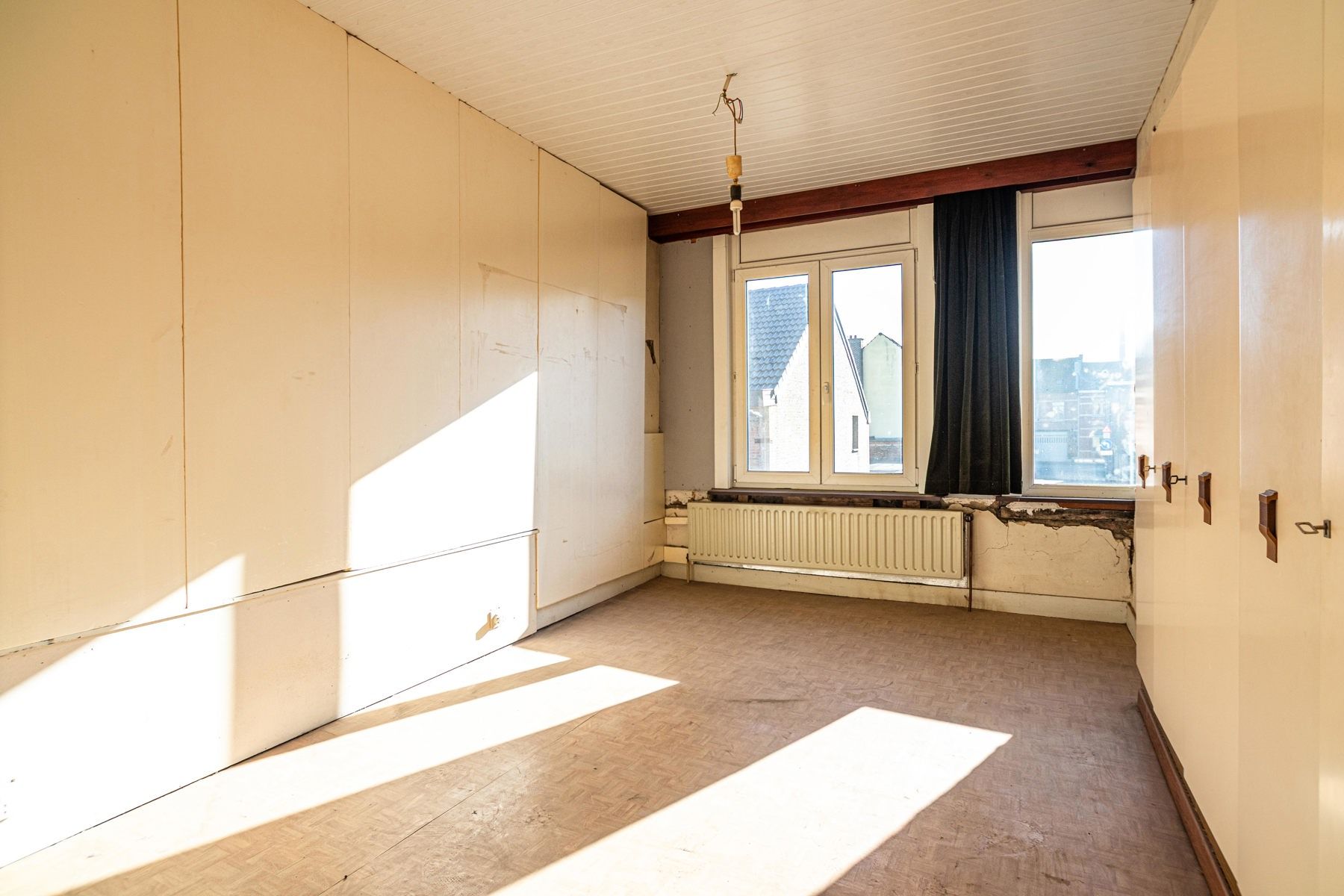 Renovatieproject op ruim perceel foto 21