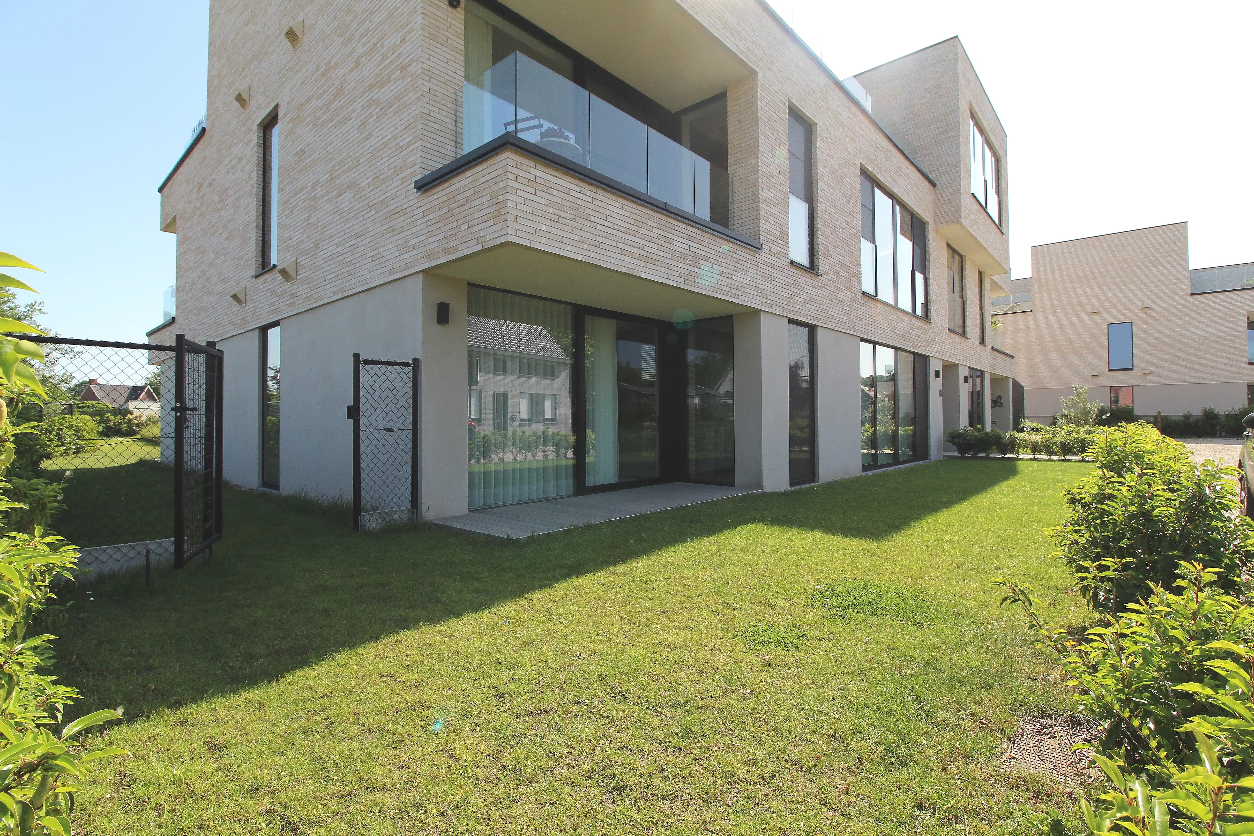 Hoogwaardig en luxueus afgewerkt nieuwbouwappartement foto 3