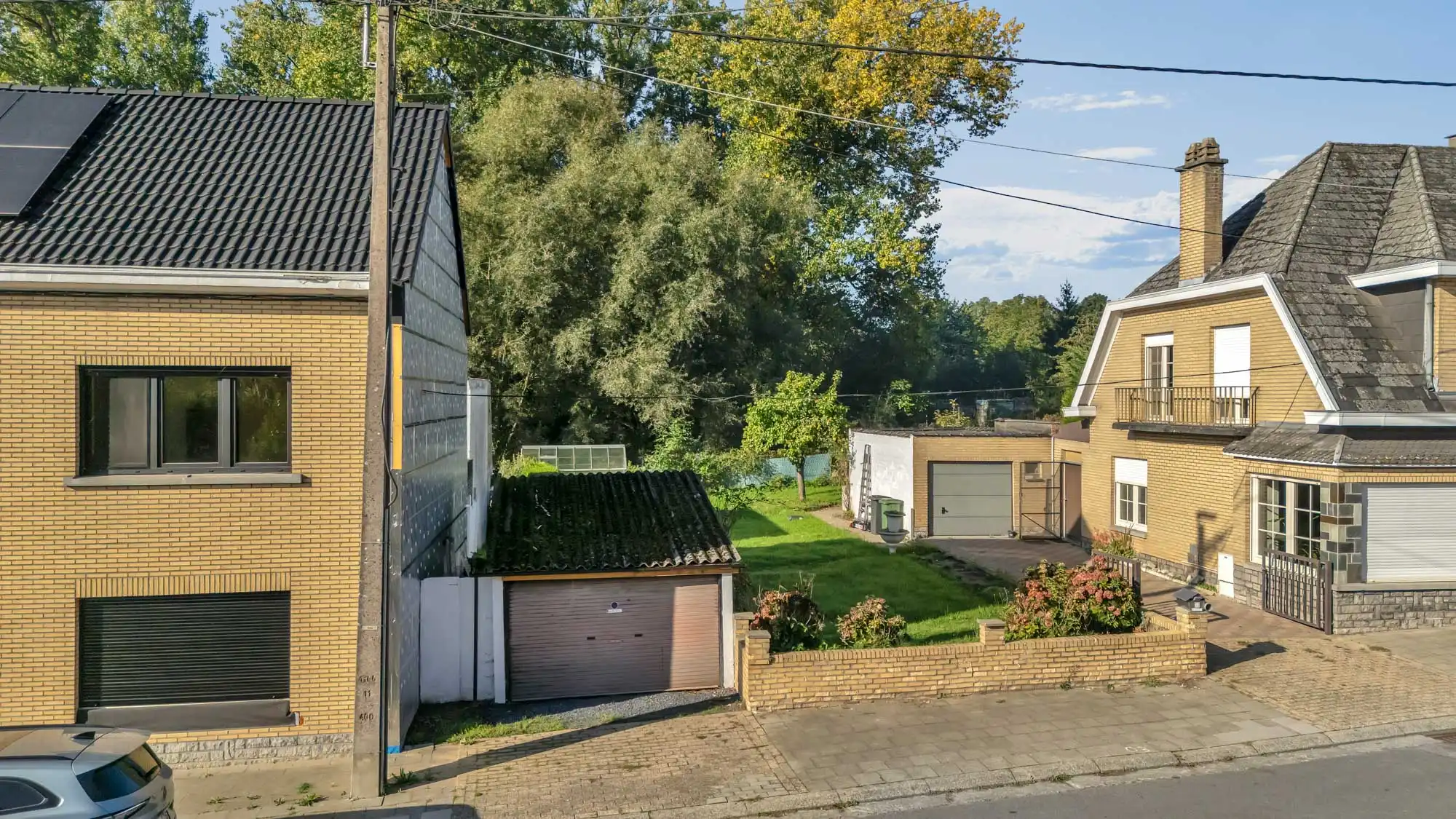Rustig gelegen bouwgrond voor HOB foto 5
