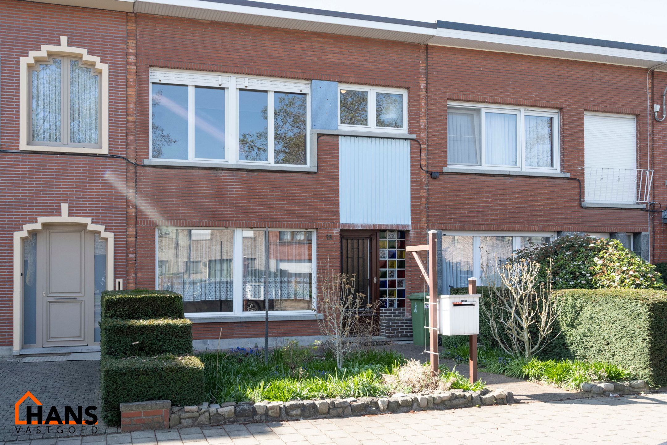 ()=>{if(producerUpdateValueVersion(node),producerAccessed(node),node.value===ERRORED)throw node.error;return node.value} Roggestraat 29 - 2170 Antwerpen Merksem