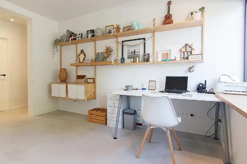 Zeer recent, doordacht en ingrijpend gerenoveerde gezinswoning gelegen op een zeer gewilde locatie! foto 12