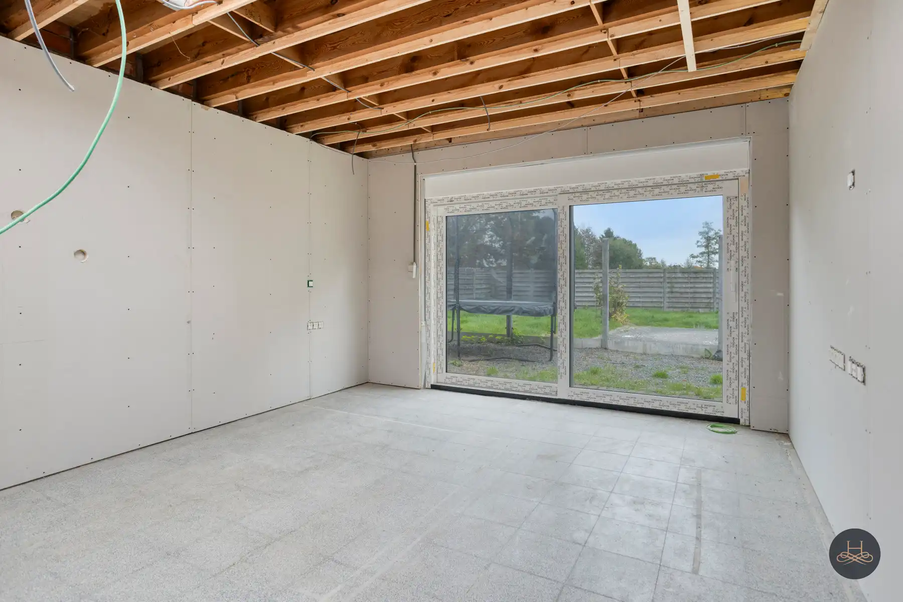 Woning met mogelijkheid tot handelszaak en weide van 3109 m² foto 9