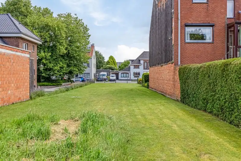 Bouwgrond voor halfopen bebouwing te Sint-Niklaas foto 3