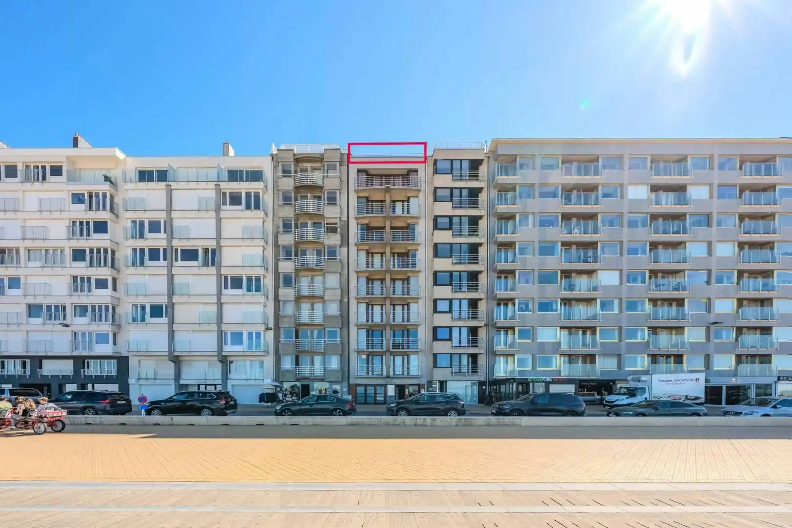 Dakappartement met schitterende terrassen met zicht op zee foto 2