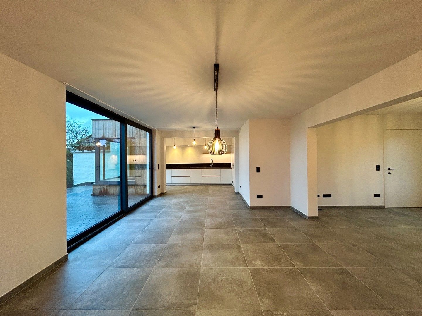 Prachtig gerenoveerde HOB met 3 slaapkamers te Rumbeke! foto 9