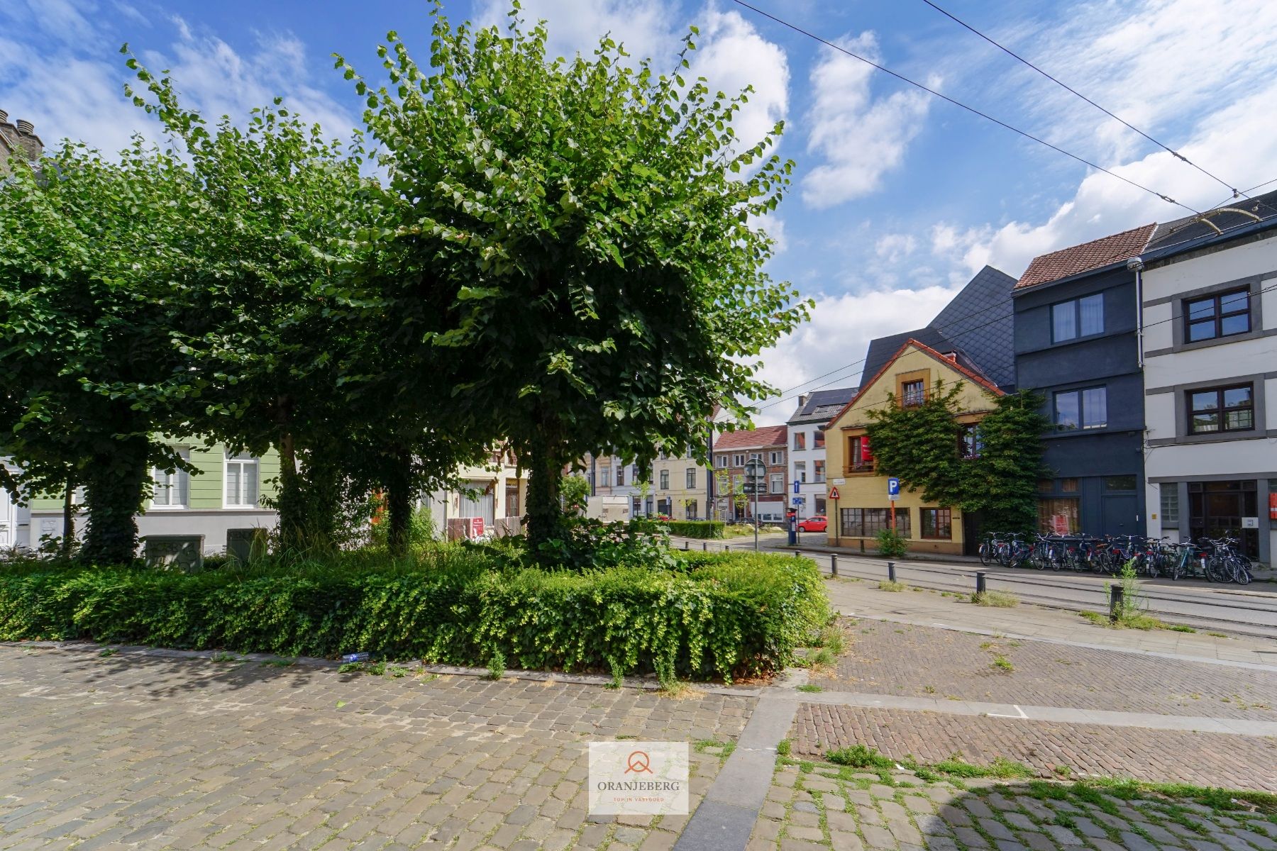 Praktijkruimte met woonst nabij Gravensteen foto 28