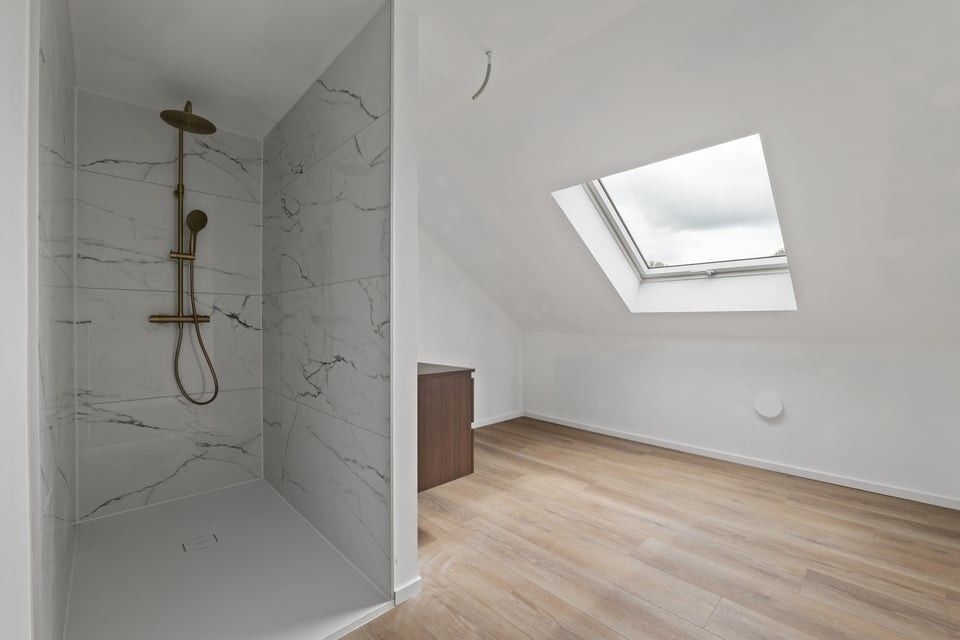 EXCLUSIEF WONEN IN EEN GERESTAUREERDE VIERKANTSHOEVE foto 58