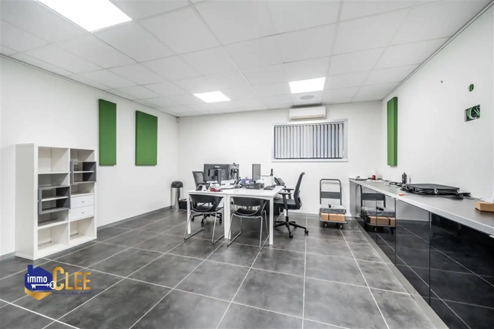 Uniek combinatiepand met conciergewoning en bedrijfshal in KMO-zone Sint-Truiden foto 22