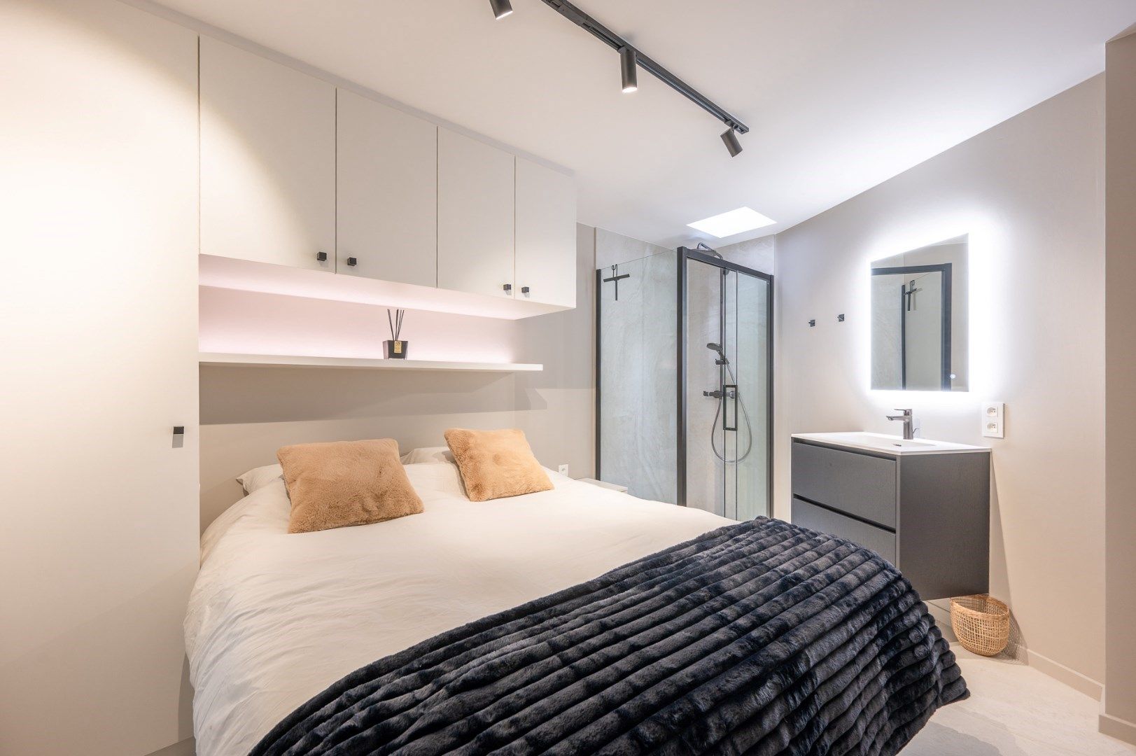 Mooi gerenoveerde woning in het hartje van Knokke nabij de Lippenslaan foto 10