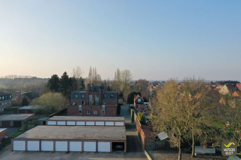 Te huur: ruime duplex in Maldegem met lift naar beide verdiepingen foto 14