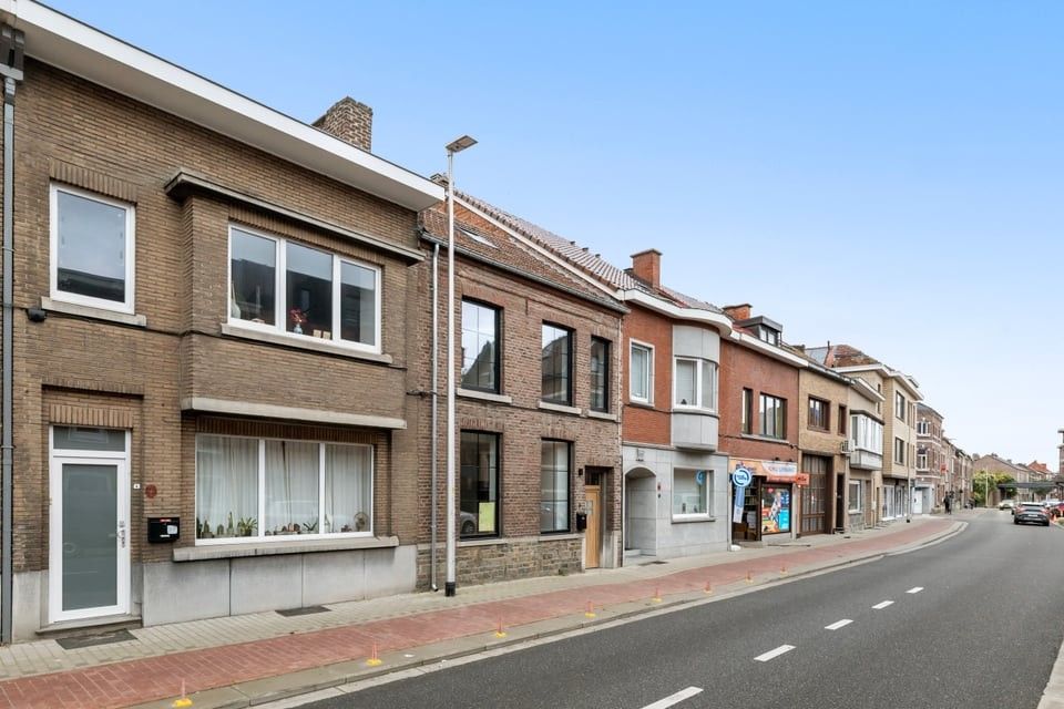 PRACHTIG GERENOVEERDE HERENWONING MET 3 SLPKS OP CENTRALE LIGGING foto 33