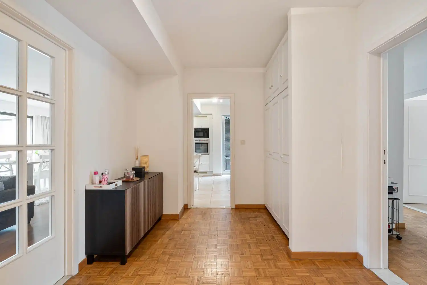 Ruim (141m²) 3-slaapkamerappartement met staanplaats, kelder én twee grote terrassen foto 16