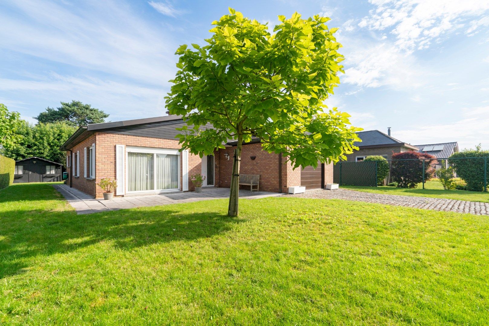 Ruime bungalow met tuin en garage in Deinze foto 20