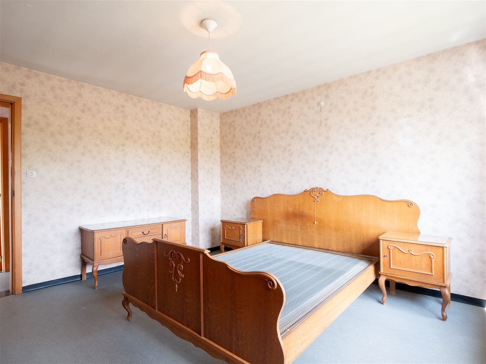 Ruime Gezinswoning met 5 Slaapkamers in Hechtel-Eksel foto 24