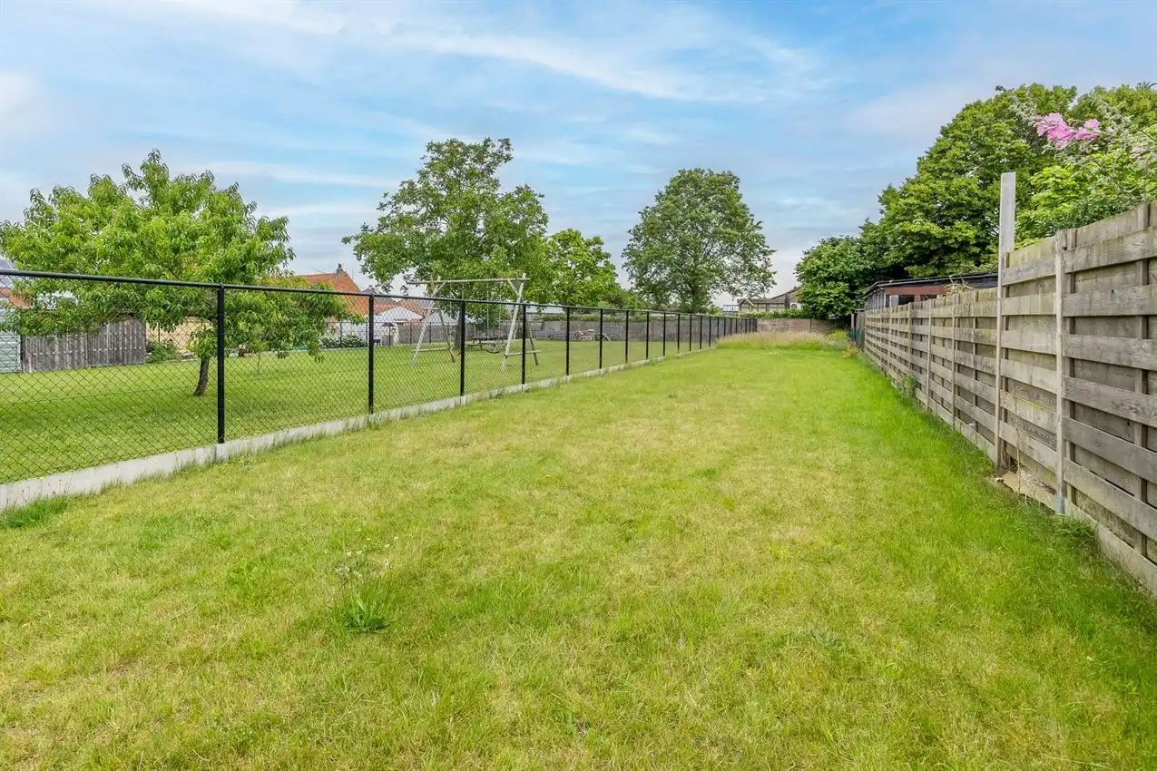 Prachtig, volledig vernieuwde woning met 3 slpk. foto 2
