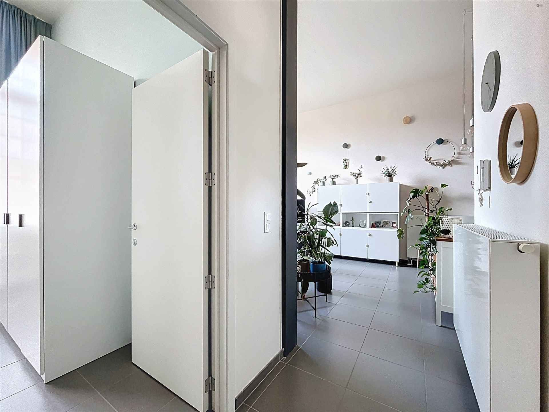 Gezellig 1-SLK Appartement in Hartje Sint-Niklaas foto 7